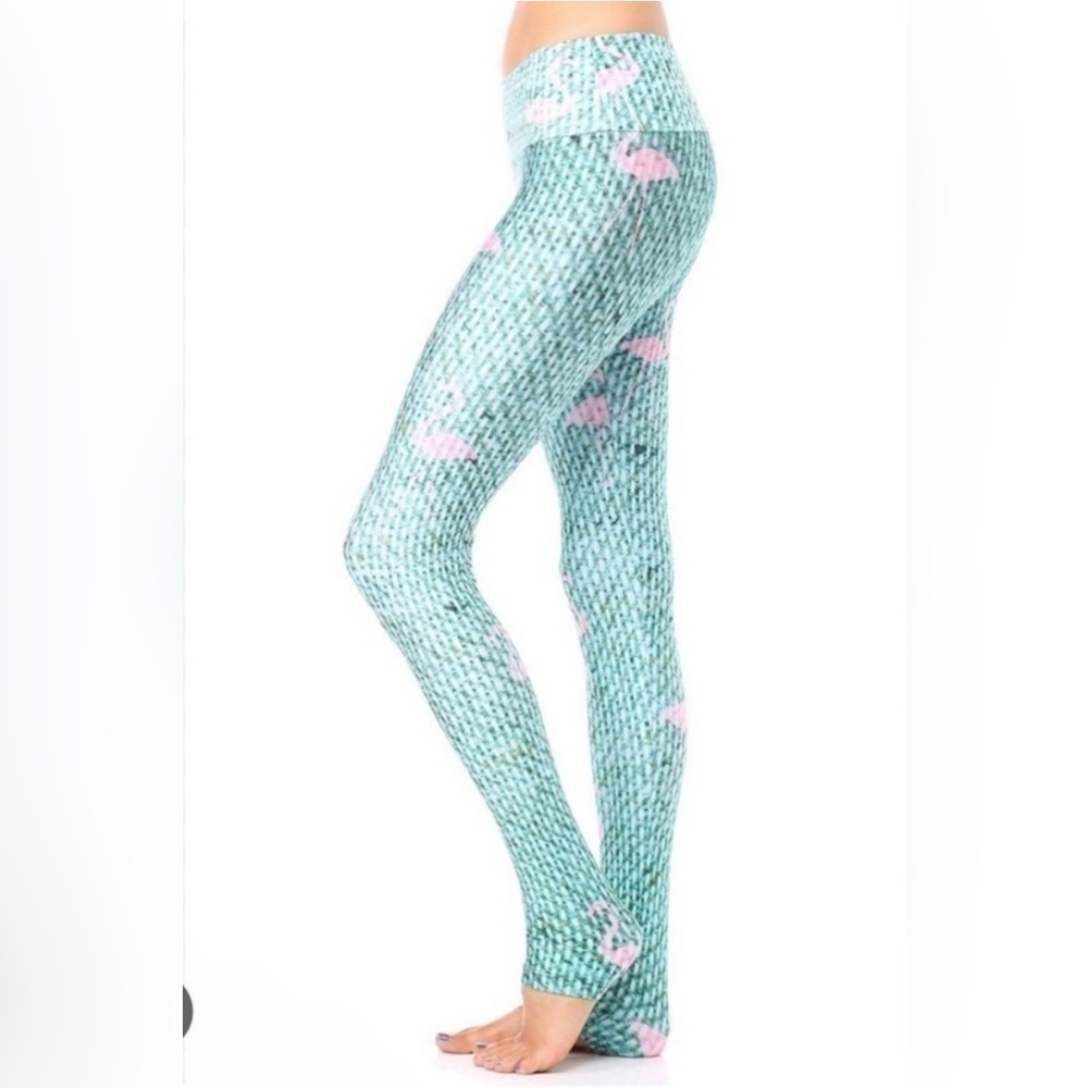 GOLDSHEEP Green & Pink Flamingo Leggings - Size Large